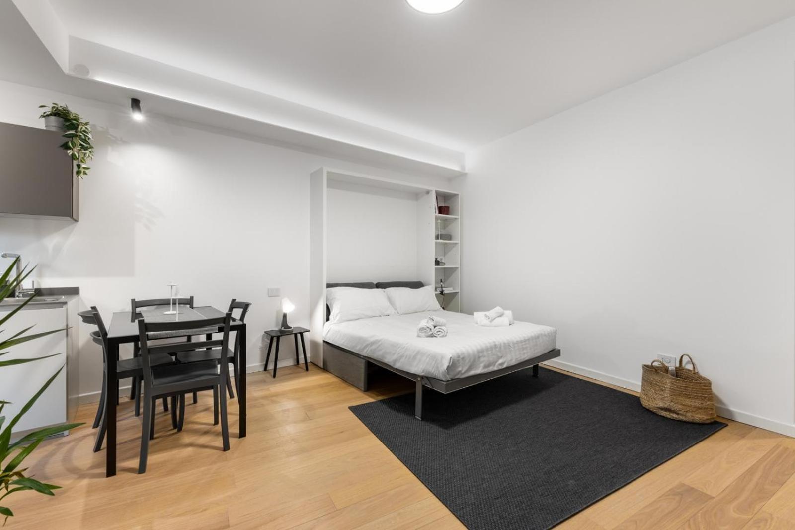 Apartment Vivimihome - Navigli Design Loft With Terrace *